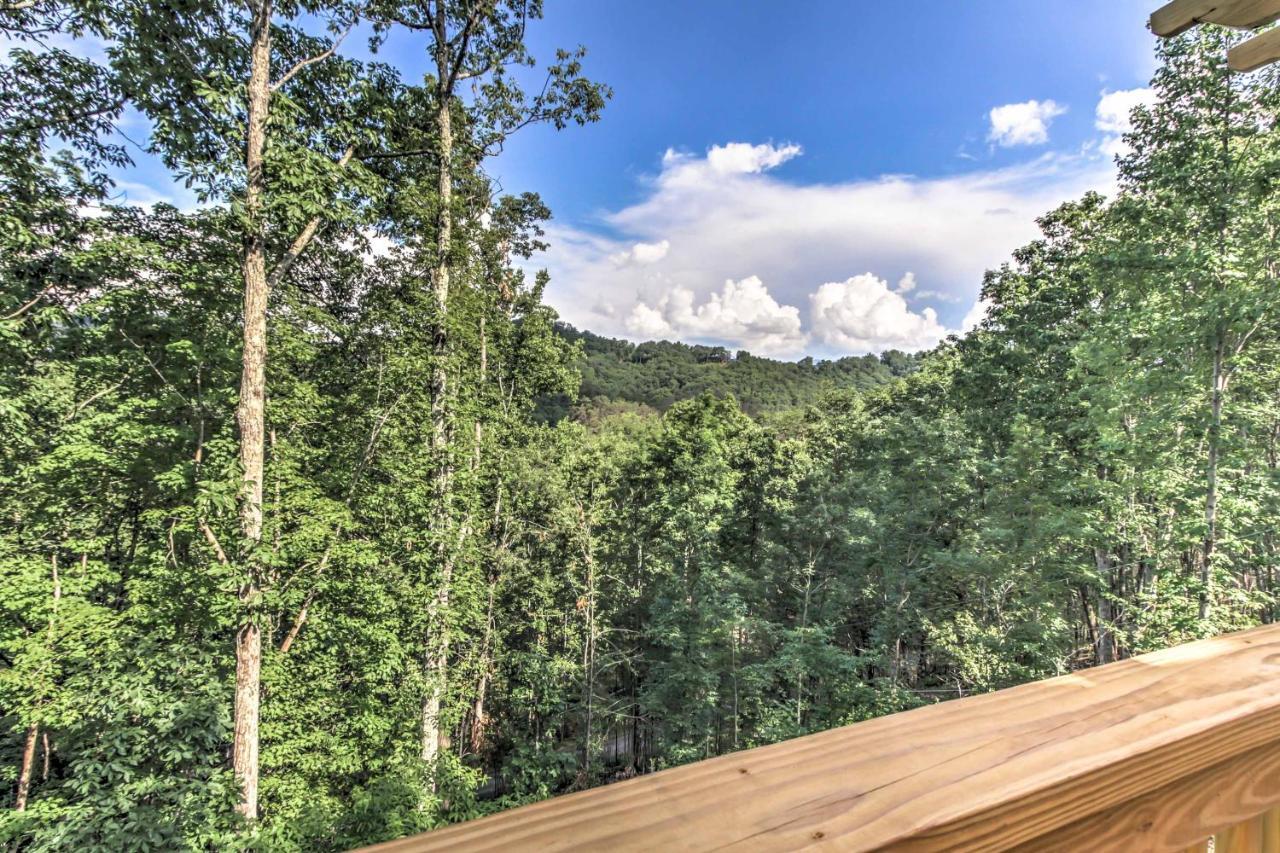 Private Sevierville Cabin With Mountain Views And Loft Екстер'єр фото